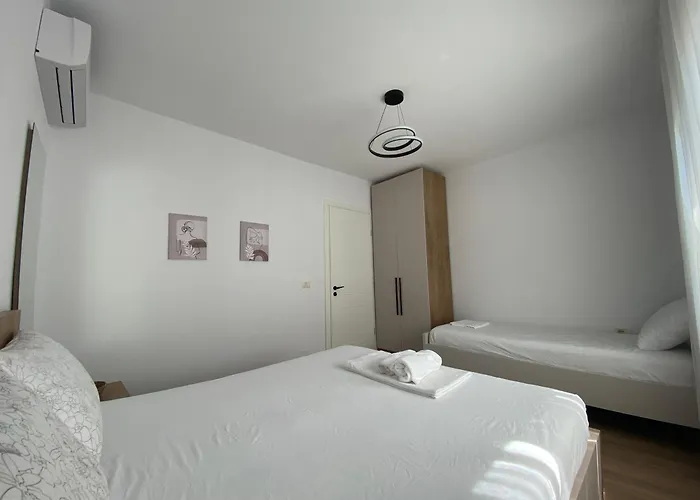 펜션 Oliver Hamallaj